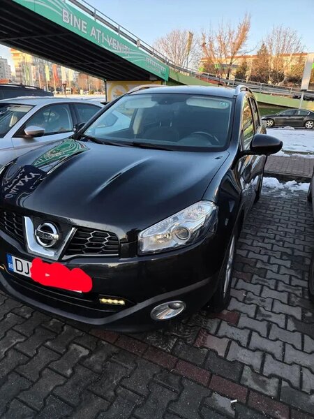 Nissan Qashqai+2